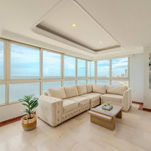 Apartamento de 3 Dormitorios